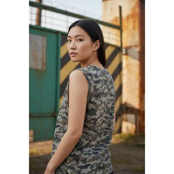 Women 3XL Camouflage Flag U.S.A Deep V-Neck Lace-up Sleeveless Grunge Biker - Picture 3 of 4